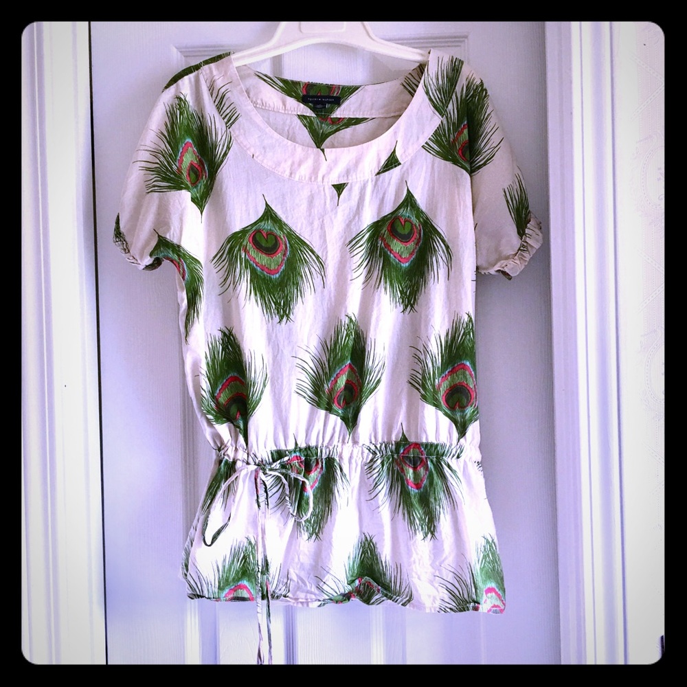 Exotic Tommy Hilfiger peacock feather top! 🦚SALE!